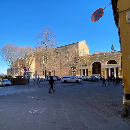 Violante House-Appartamento In Centro Storico เซียนา ภายนอก รูปภาพ